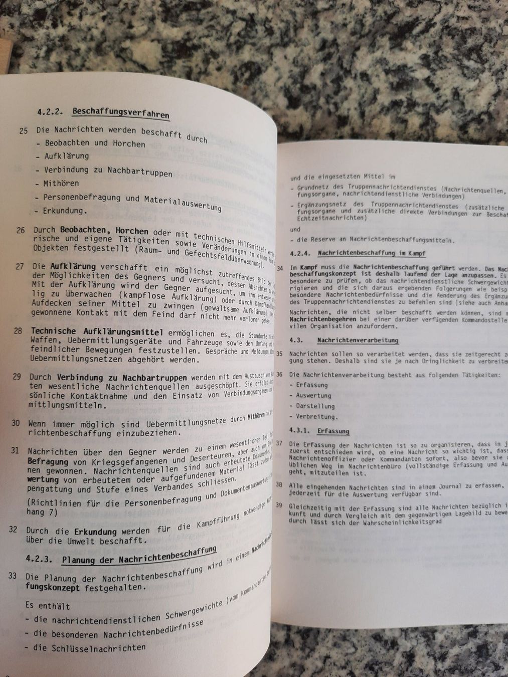 Bücher: Truppennachrichtendienst – Gebraucht aus Ruswil von Sammlergeist 2