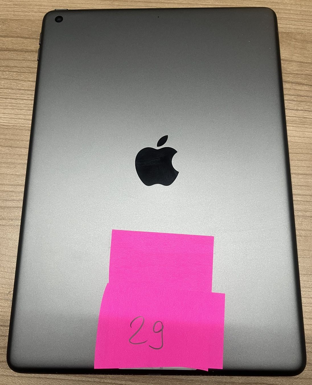 Apple Tablet PC: iPad A2270 (Nr.29) – Usato da Effingen venduto da meierto1