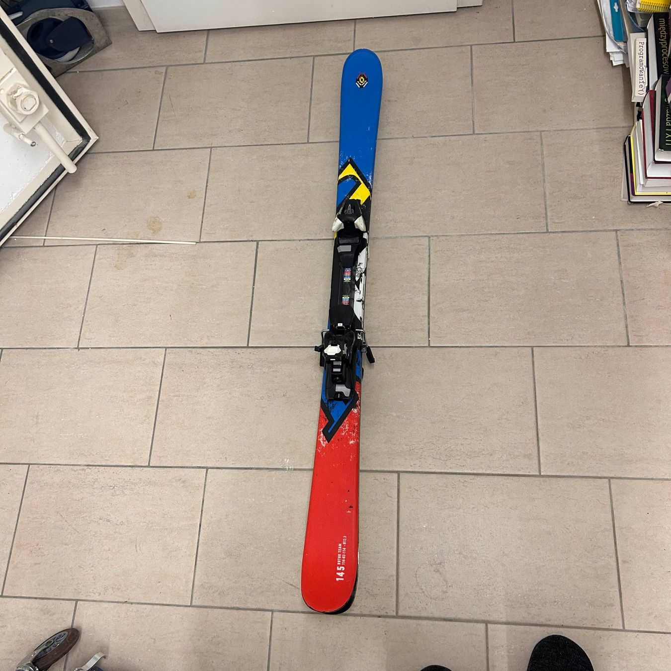Stöckli Sci: Stöckli Rotor Team Freestyle Ski 145cm – Usato da Hägendorf venduto da olg_776w