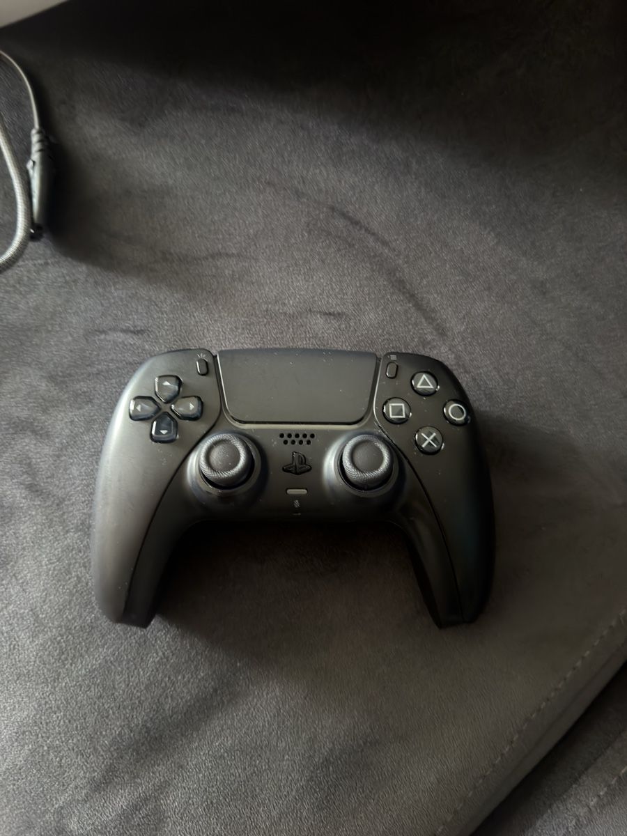 Sony Console: Ps5 digital – Usato da Dietikon venduto da una_y6wy 3