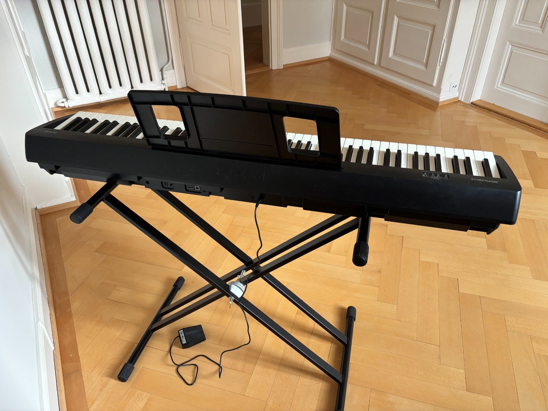 Roland Musikinstrumente: Roland FP-10 Digitalpiano – Gebraucht aus Zürich von aguzan 3