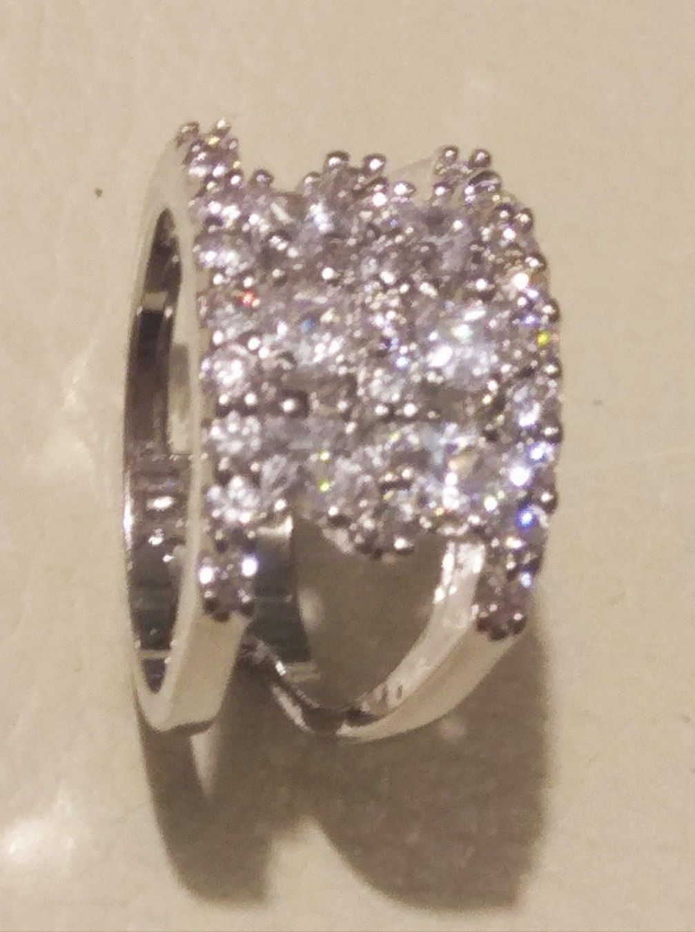Anelli: Traumring mit Strass Steinen Gr. 52 – Nuovo e nell'imballaggio originale da Münchenbuchsee venduto da Daniel0133 2