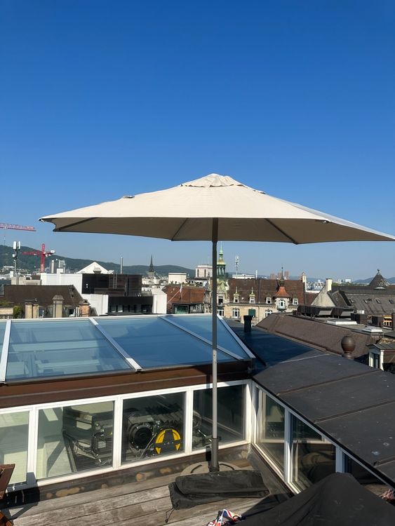 Sonnenschirm mit Hülle und Fuss von Ikea Kaufen auf Ricardo