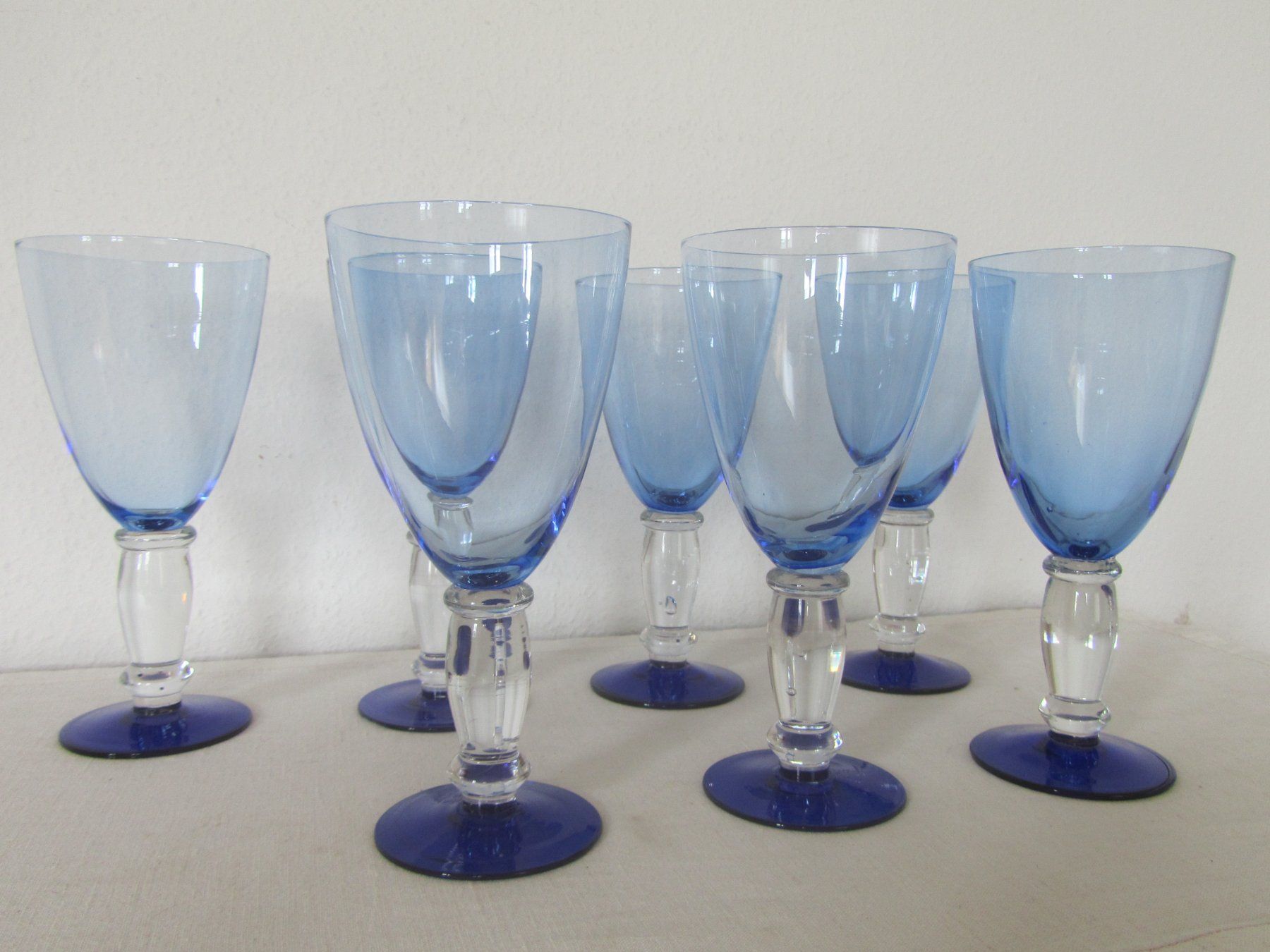 Bicchieri: 7 blaue Wassergläser,   Top Zustand – Usato da Seengen venduto da mikelele 1