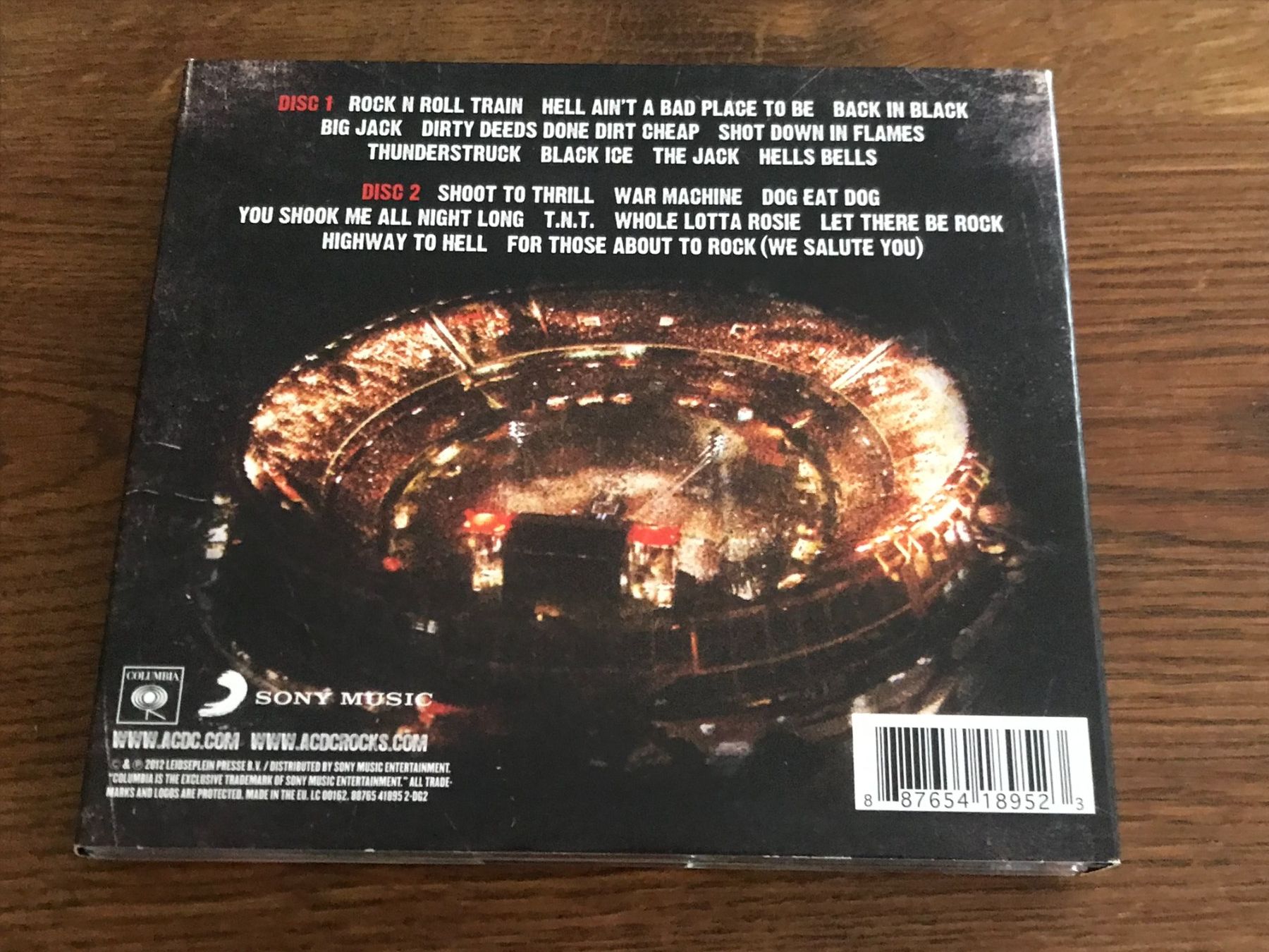 CDs: AC/DC - Live at River Plate - 2CD – Gebraucht aus Buchs AG von Archie 2