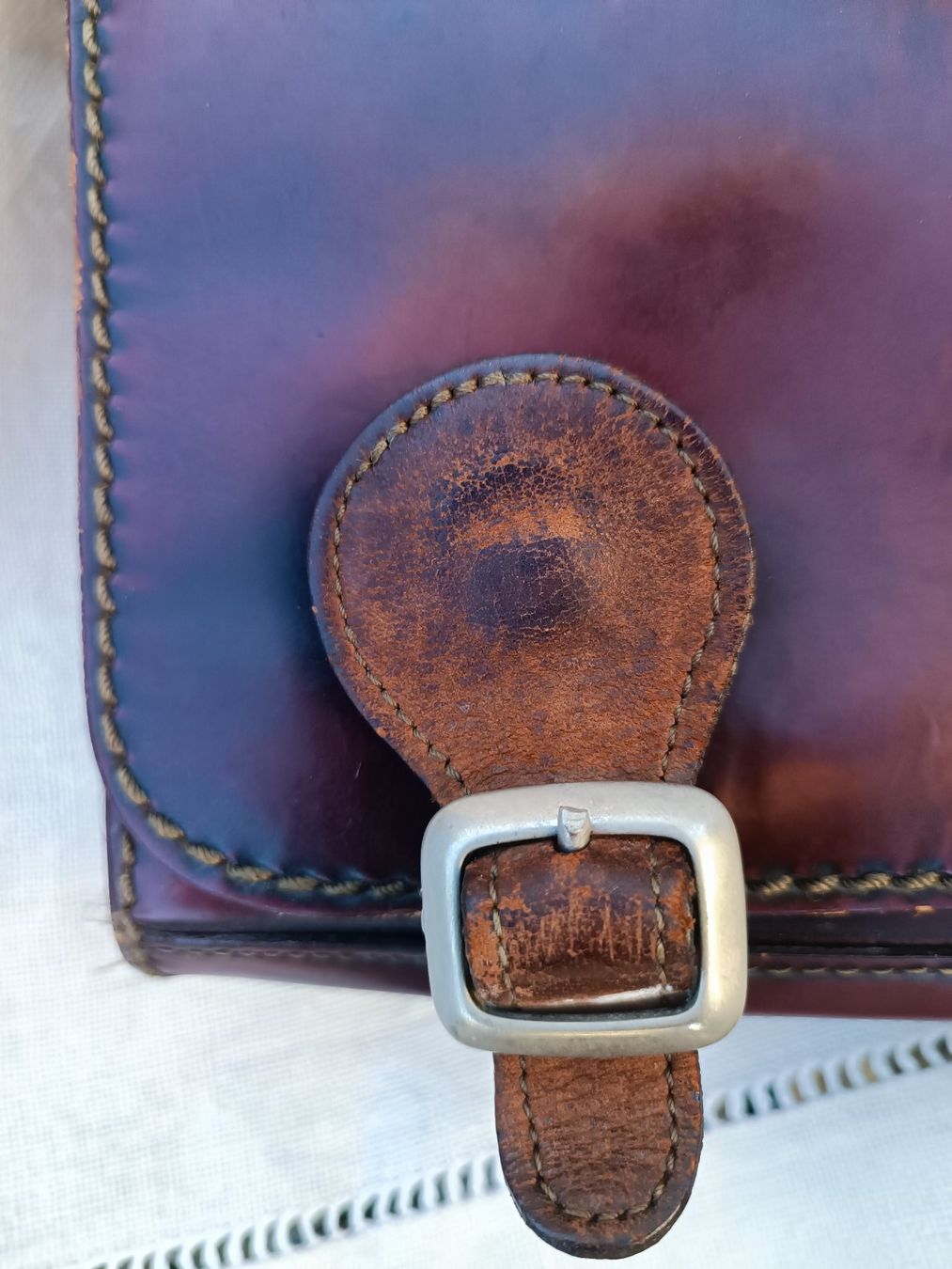 Zaini: Vintage Leder Rucksack Handtasche – Usato da Sargans venduto da Benziner 1