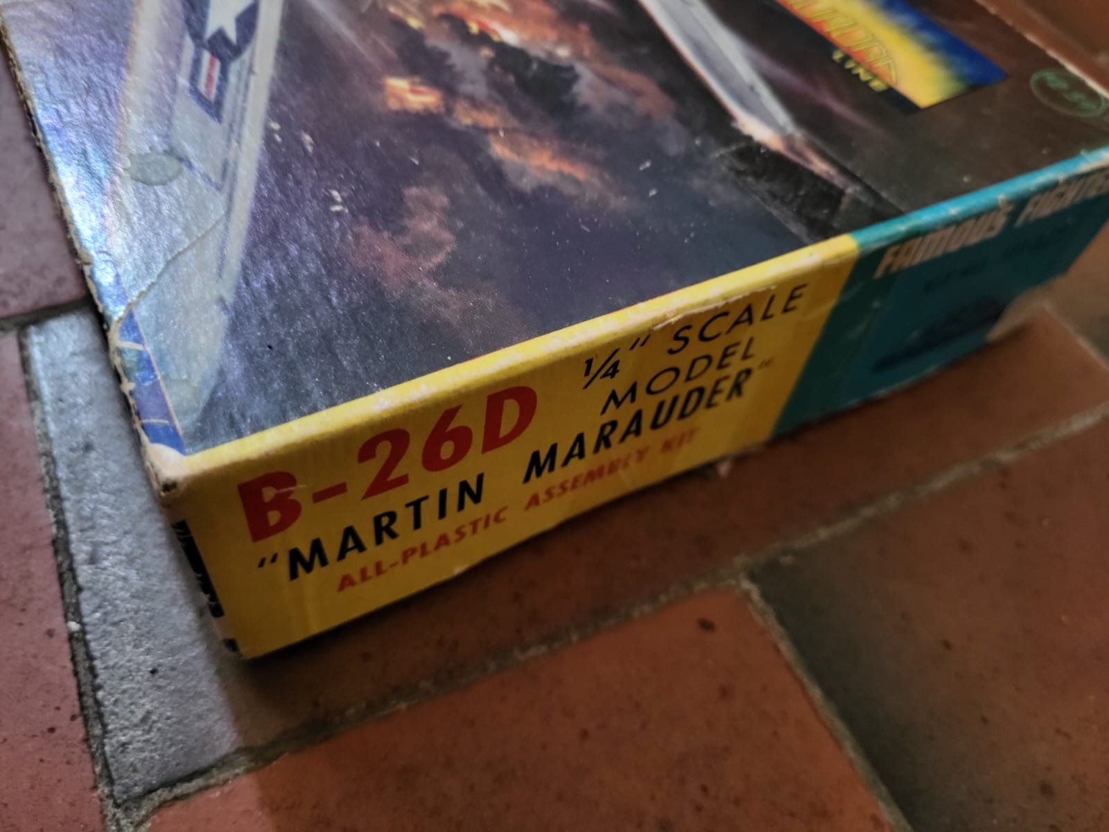 Kit di modellismo & Modellini statici: Aurora B-26D Martin Marauder 1/4" Scale Model Kit ca 1955 – Nuovo (secondo la descrizione) da Sonceboz-Sombeval venduto da ant_cd5j 1