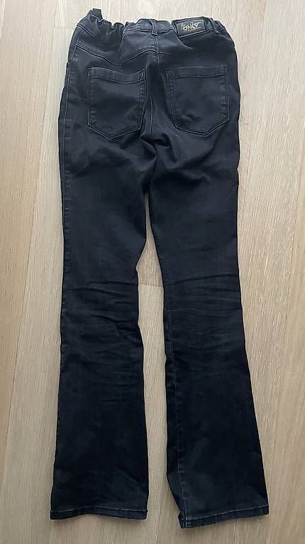 Pantaloni: Jeans Gr. 158 schwarz Bootcut – Usato da Zürich venduto da nop4 2
