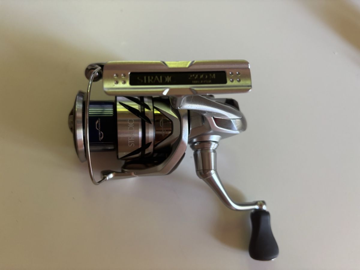 Shimano Tamburi & Mulinelli: ABSOLUT NEUE  SHIMANO  STRADIC  2500 – Nuovo (secondo la descrizione) da Niederbipp venduto da PIKE73 3