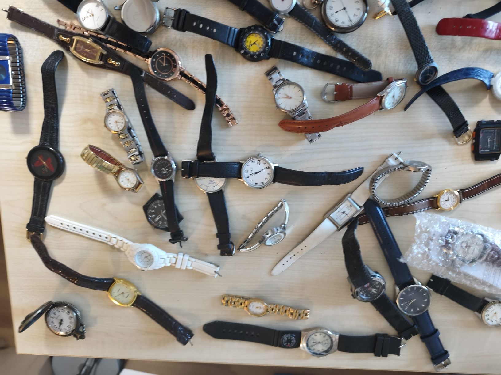 Uhren: Armbanduhr lot – Gebraucht aus Kreuzlingen von dad_9x7b 1