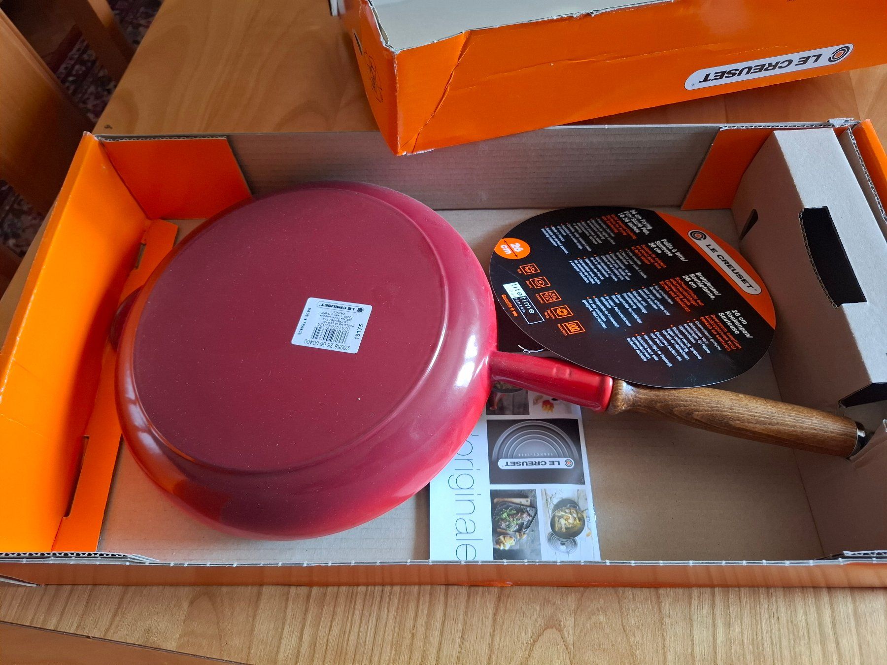 Le Creuset Padelle: Bratpfanne 26 cm von Le Creuset, originalverpackt – Nuovo (secondo la descrizione) da Effretikon venduto da peremaso 2