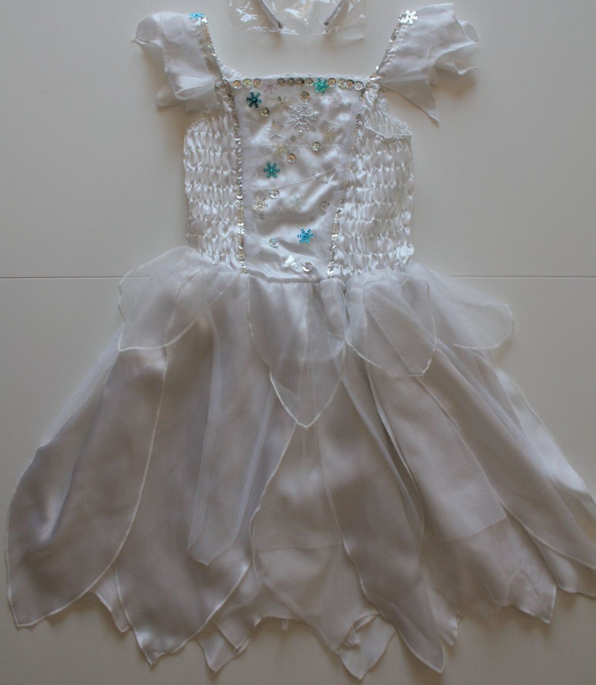 Costumi: Costume fée d´hiver / Fee t. 3 - 5 ans – Usato da Peseux venduto da Gilloss 2