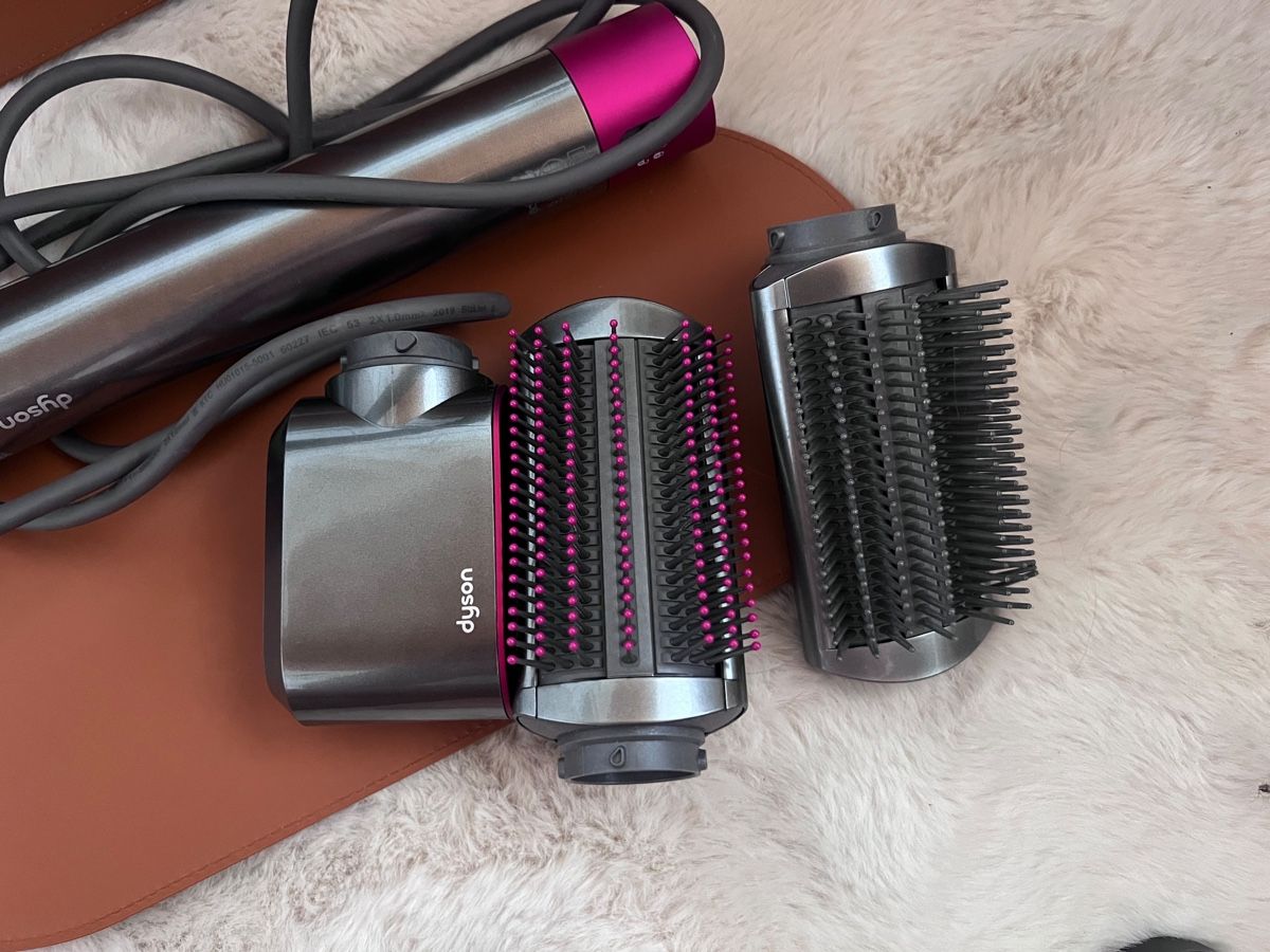 Dyson Lockenstäbe & Haarglätter: Dyson Airwrap Original Komplett – Gebraucht aus Zürich von Cheff91 2