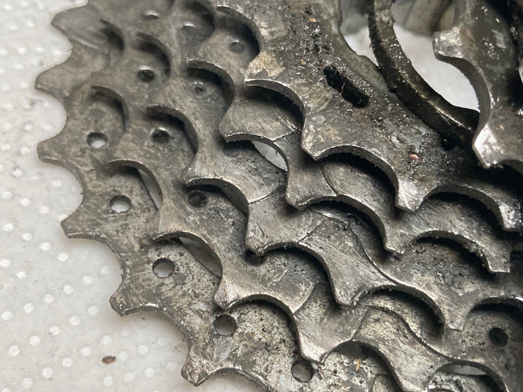 Shimano Ersatzteile: Cassette Shimano HyperGlide / 8 vitesses / 11 - 28T / 265 g. – Gebraucht aus Froideville von EL.YACHT.Okaz 4