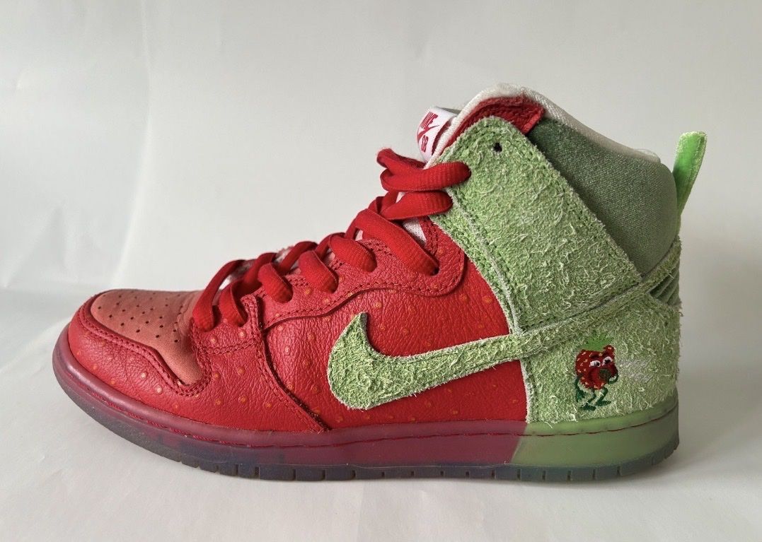 Scarpe da uomo: Nike SB Dunk High Strawberry Cough  – Usato da Frenkendorf venduto da Niels0370