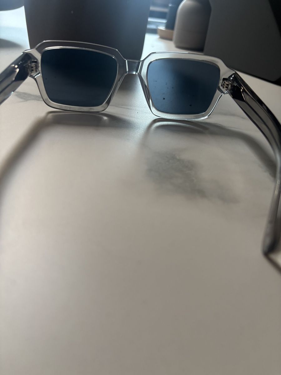Prada Occhiali & Lenti: Original Prada Sonnenbrille Grau - Ungetragen – Nuovo (secondo la descrizione) da Küsnacht ZH venduto da kat_v69q 2