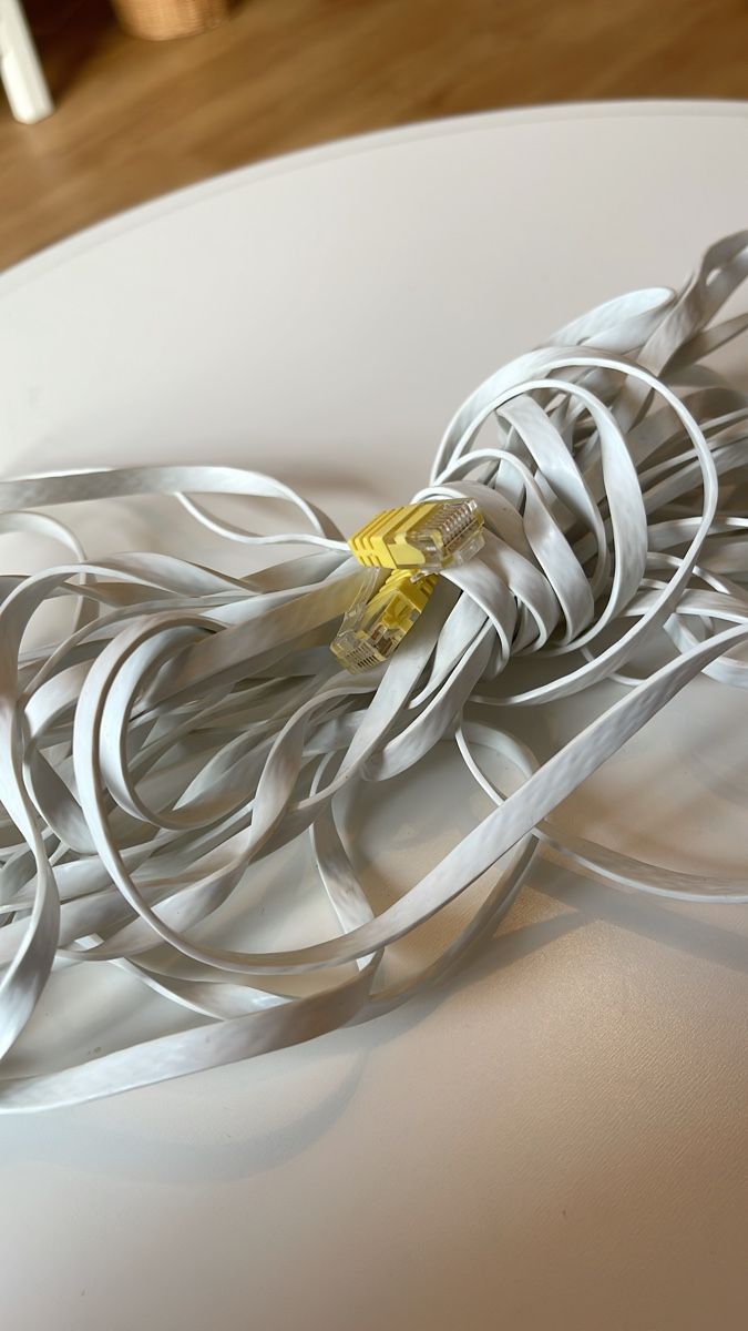 Cavi: Langes LAN-Kabel / Netzwerkkabel – Usato da Bern venduto da Piratamorgan