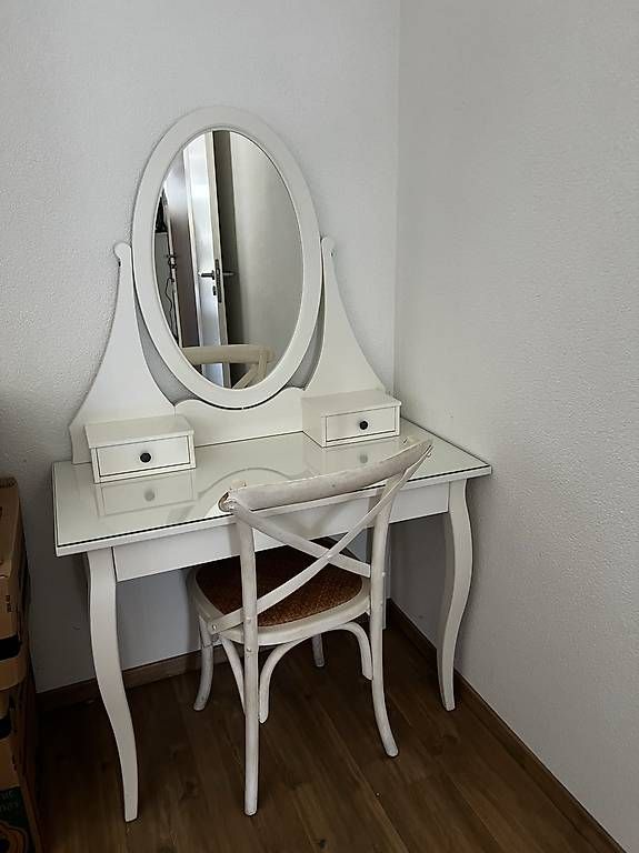 Ikea Schminktische: Coiffeuse – Gebraucht aus Chénens von charlotte_vnc 3