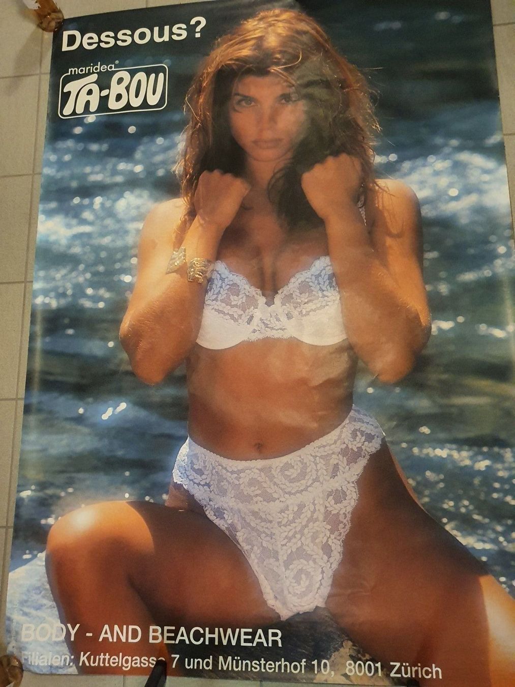Poster & Bilder: Kult Bild TA-BOU Dessous – Gebraucht aus Lachen SZ von LinDiscount