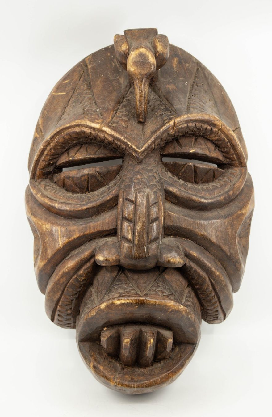 Arte internazionale: Afrikanische Maske I – Usato da Zürich venduto da ZuercherBrockenhaus