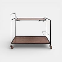 Filigraner Servierwagen mit Tablett