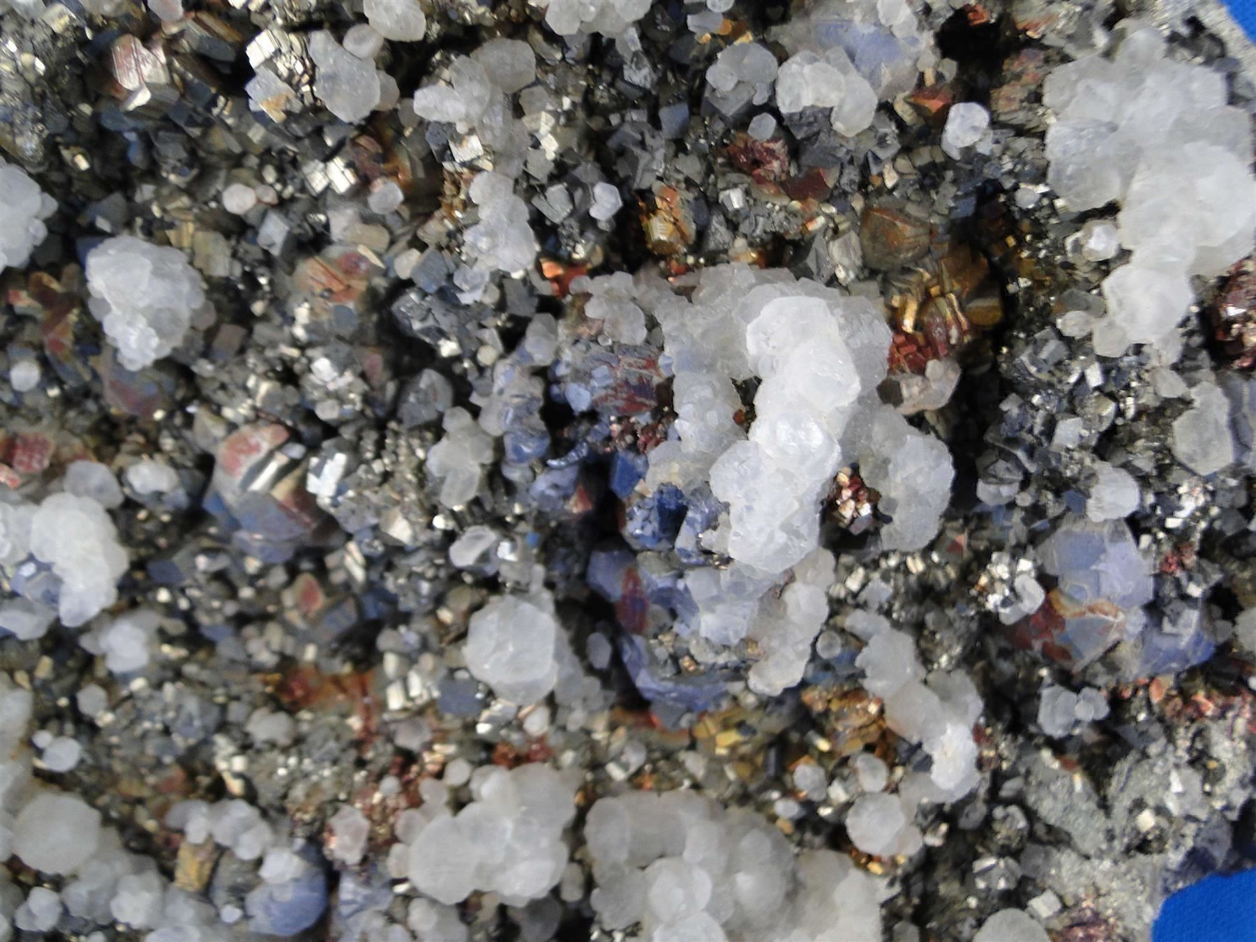Mineralien & Heilsteine: Calcit (UV-Pink) auf Sphalerit – Gebraucht aus Schinznach Bad von Demerald 7