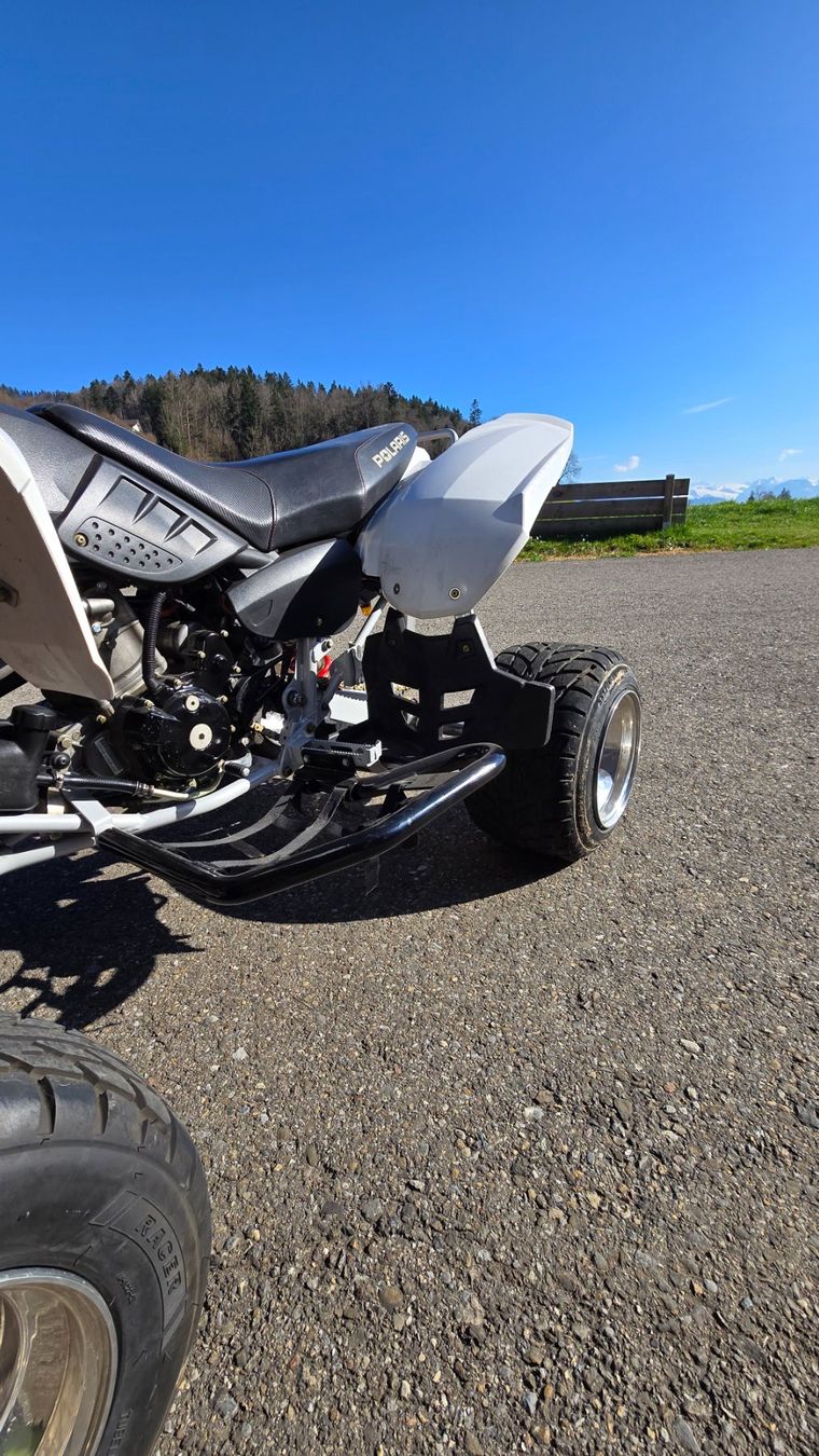 Polaris Quads: Polaris Predator 500 – D'occasion à Gibswil par tho_55h8 2