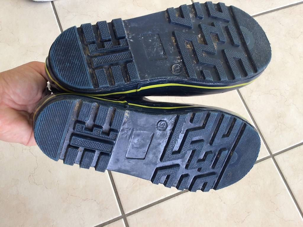 Scarpe per ragazzi: Gummistiefel Größe 31 – Usato da Zimmerwald venduto da wuff81 2