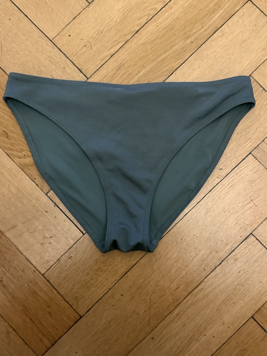 H&M Badekleider & Bikinis: H&M Bikinihose Grösse 40  – Neu (gemäss Beschreibung) aus Basel von zukk_