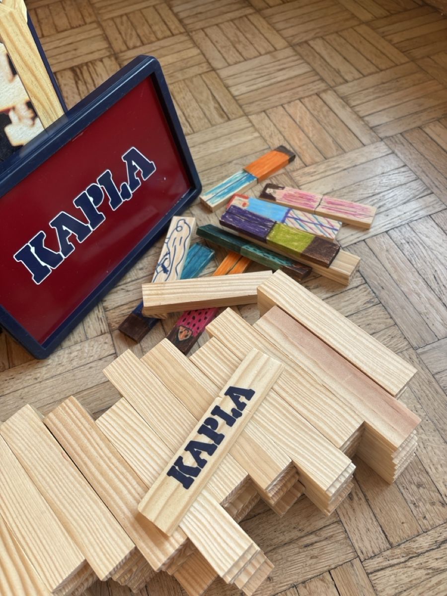 Spielzeuge: Kapla Box 174 Teile im Rohzustand – Gebraucht aus Zürich von frosch2007 1