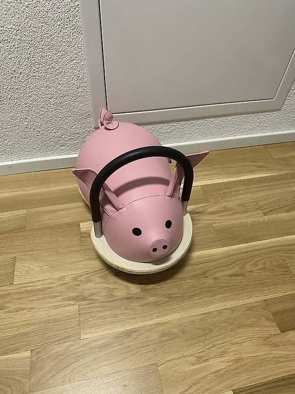 Fahrzeuge für Kinder: Rutschfahrzeug Schweinchen klein – Gebraucht aus Ottenbach von Gulimuli 2