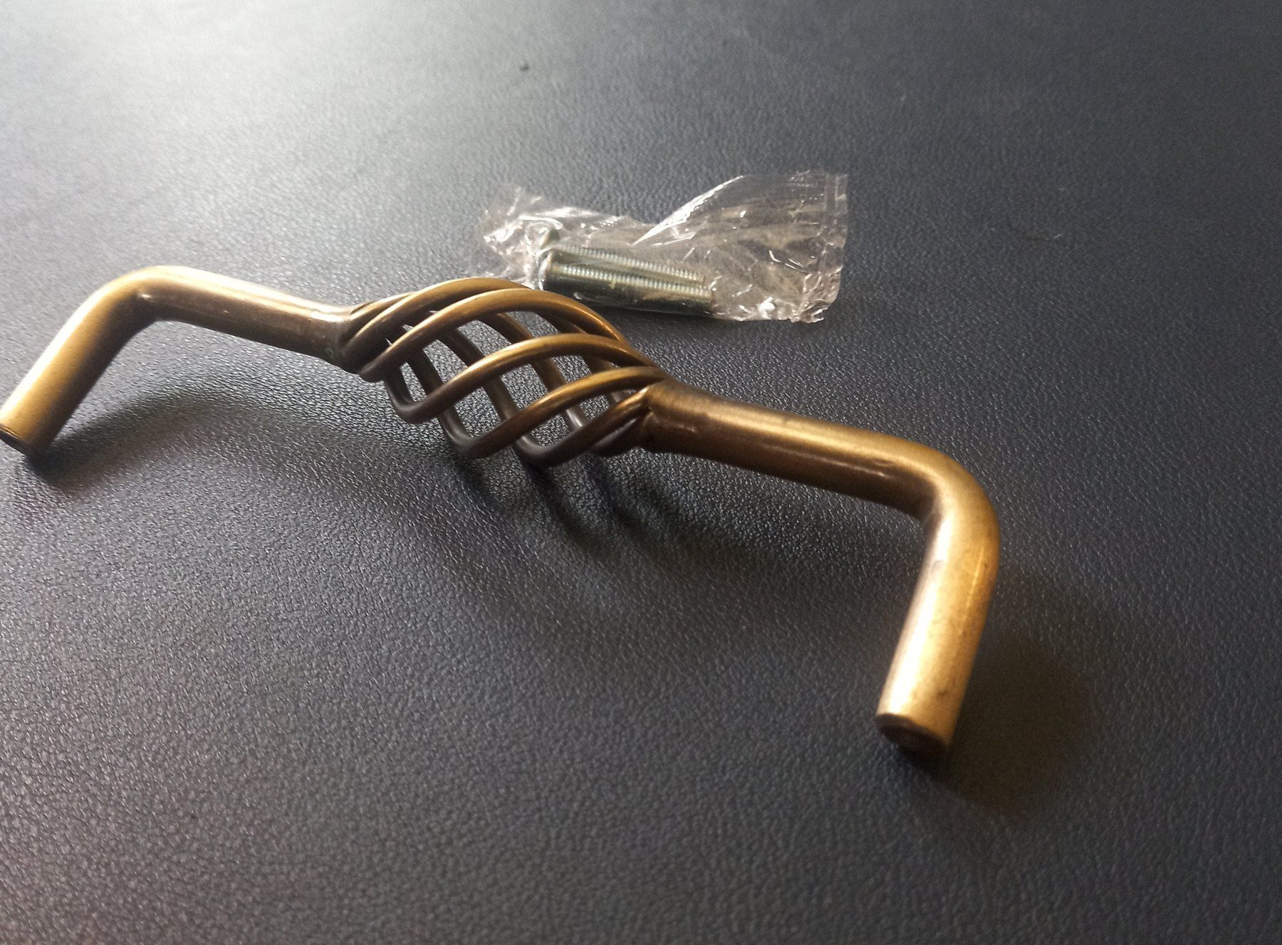 Eisenwaren: 10x Möbelgriff Spiral 96mm - Poignée Spirale pour meuble – Neu und originalverpackt aus Bussigny von batishop 3