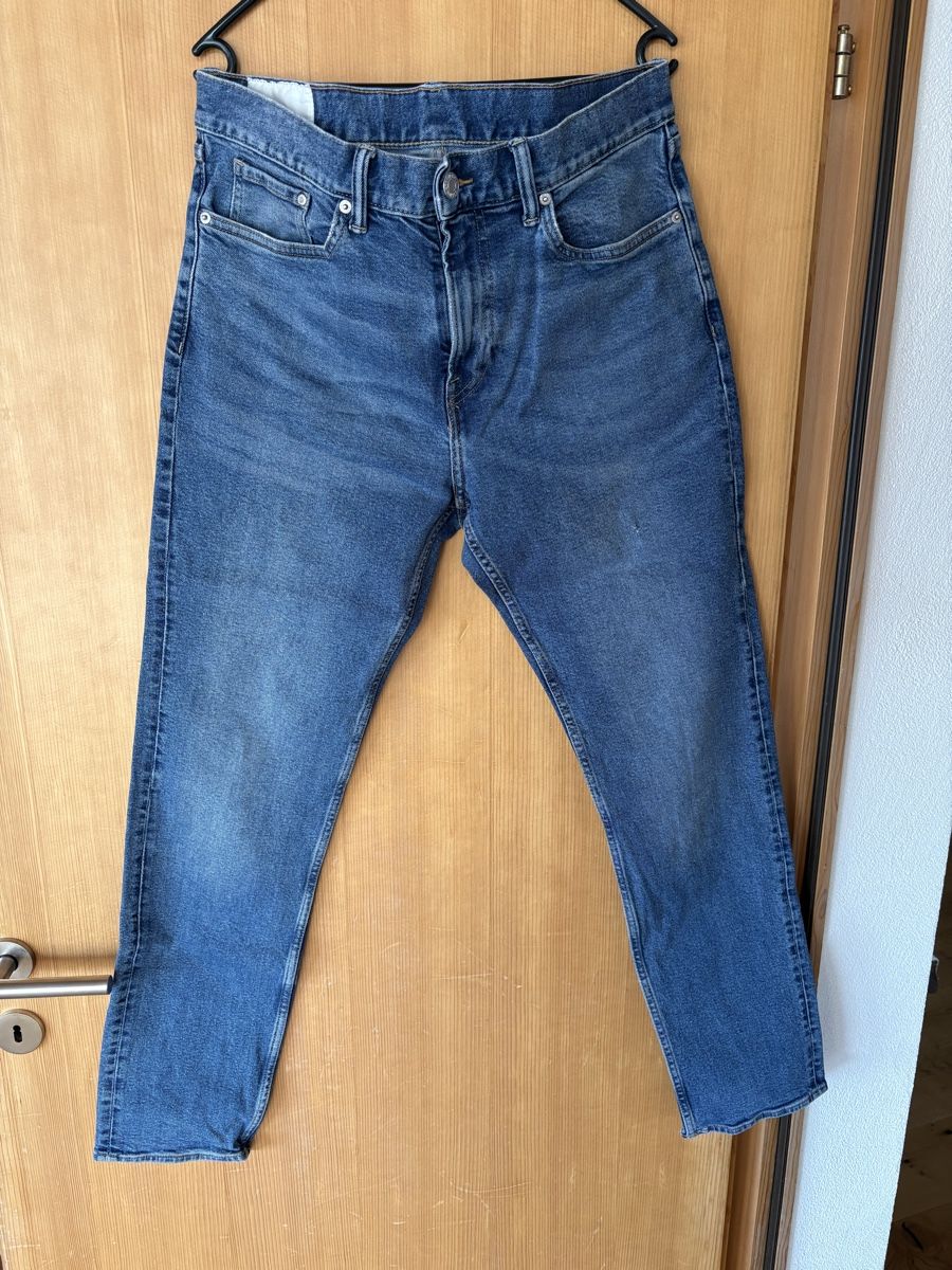 H&M Jeans: Jeans H&M – D'occasion à Falera par Casutt