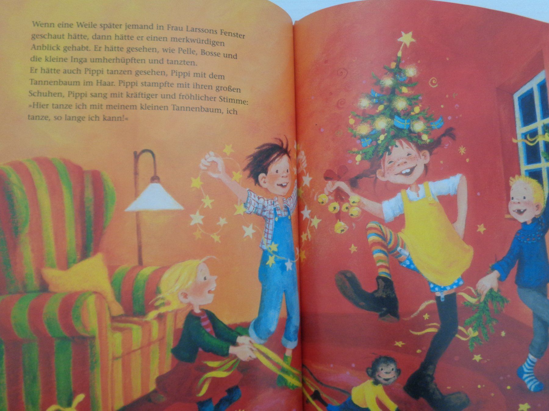 Livres: Pippi Langstrumpf feiert Weihnachten - Astrid Lindgren – D'occasion à Chur par Oregano1 3