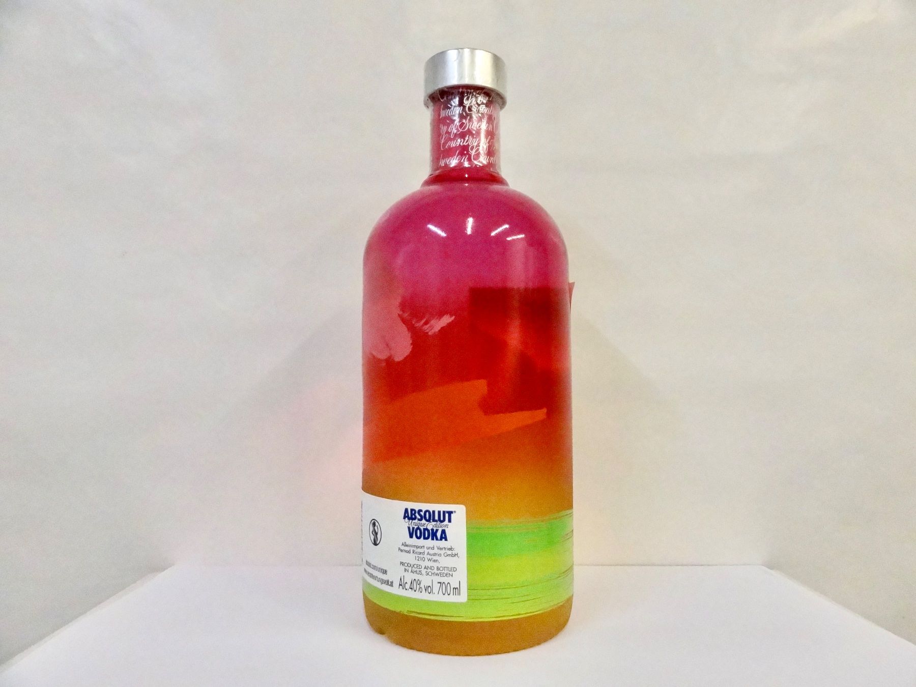 Absolut Vodka Spirituosen: 1 x ABSOLUT VODKA ABSOLUT UNIQUE Edition 2012 – Neu und originalverpackt aus Kerzers von zimmergruen 7