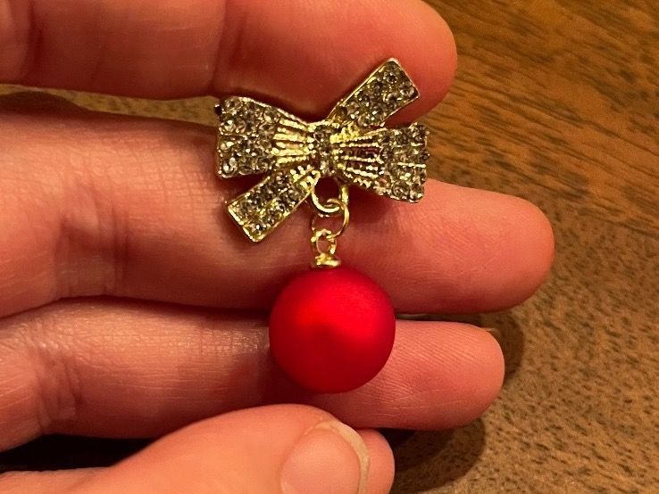 Ohrringe & -stecker: Ohrringe Schleife mit Strass – Neu und originalverpackt aus Gams von Mariawicca 1