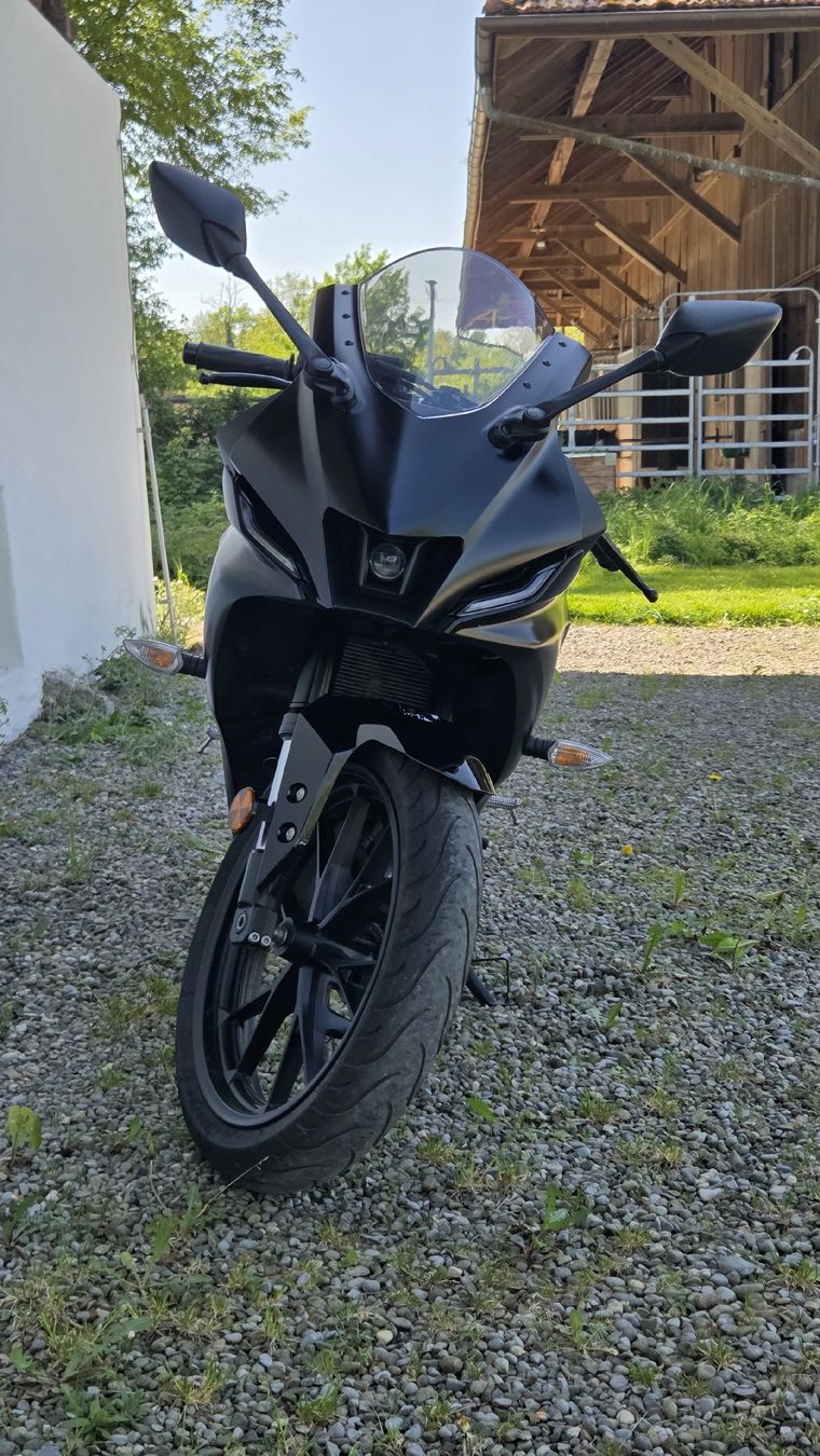 Yamaha Strada: Yamaha YZF - R125, 2025 – Usato da Rotkreuz venduto da Lilpoc.AW 3