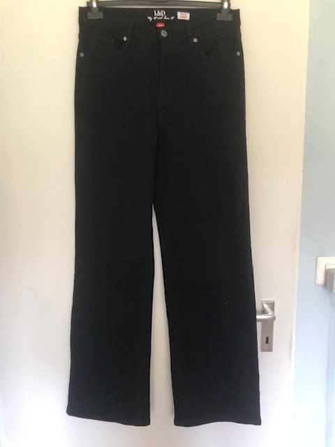 Pantaloni: Damenhose Gr. 38, neu, schwarz – Usato da Benglen venduto da Mohnblume66