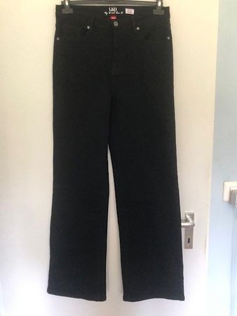 Damenhose Gr. 38, neu, schwarz