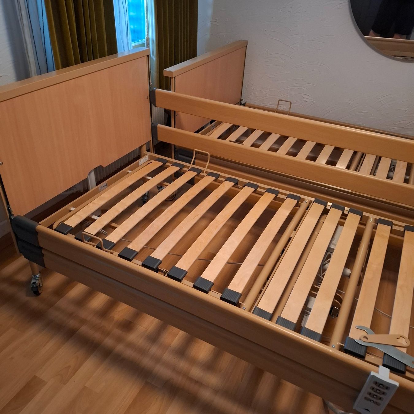 Letti: 2 Pflegebett Dali - Dekor Buche – Usato da Bonstetten venduto da Theo75 2