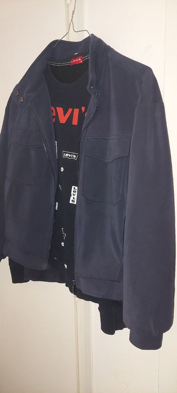 S.Oliver Lotti di vestiti: Veste S.Oliver M avec pullover offert S- collection privé – Usato da Orpund venduto da Biennerome 3