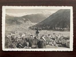DAVOS - PLATZ mit katholischer Kirche 1925