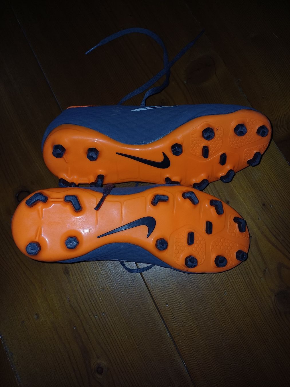 Nike Herrenschuhe: Fussballschuhe Nike Hypervenom Grösse 34 – Gebraucht aus Ramosch von Puzins 3