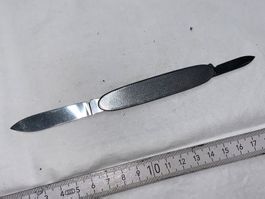 altes Victorinox Taschenmesser 2 Klingen Metallschale