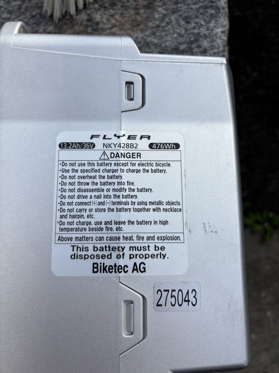 Flyer Akkus: Flyer Akku  – Defekt aus Kleindietwil von her_d77z 1
