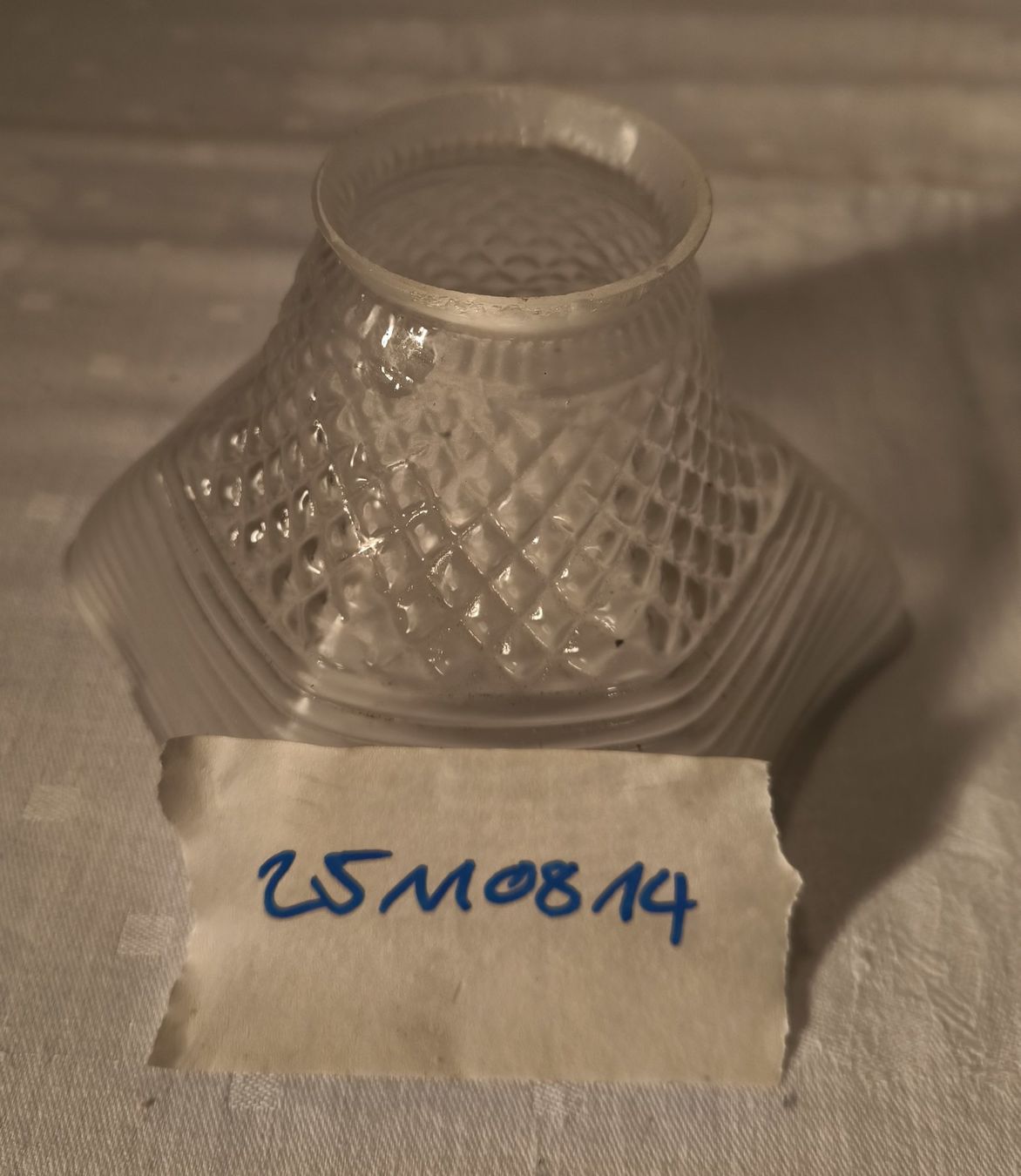Lampenschirme: Lampenschirm, Glas – Gebraucht aus Rorschacherberg von snOOpydOg11 2