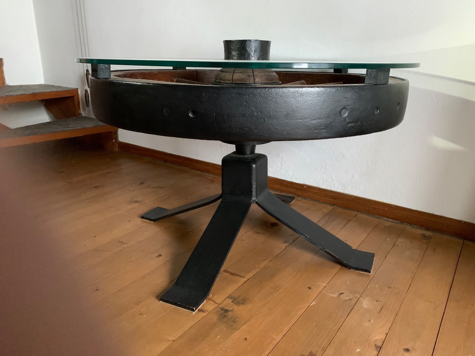Tavoli: Couchtisch Drehbar Einmalige Sonderanfertigung – Usato da Muri AG venduto da Almi44 7