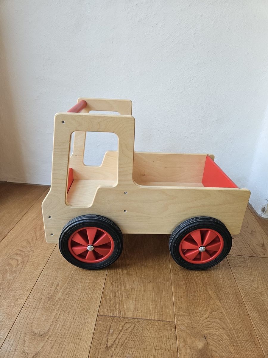 Fahrzeuge für Kinder: Holz-Lastauto Bätz – Gebraucht aus Schaan von Pepe6p 1