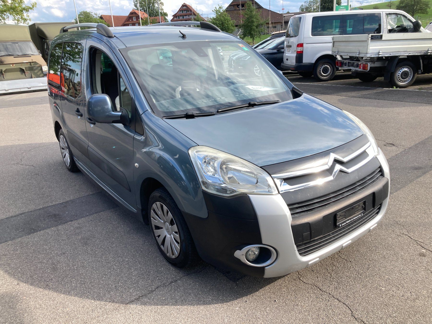 Citroën Veicoli commerciali: Citroen Berlingo 1.6 16V für Export oder Bastler – Usato da Cham venduto da WB2223 1