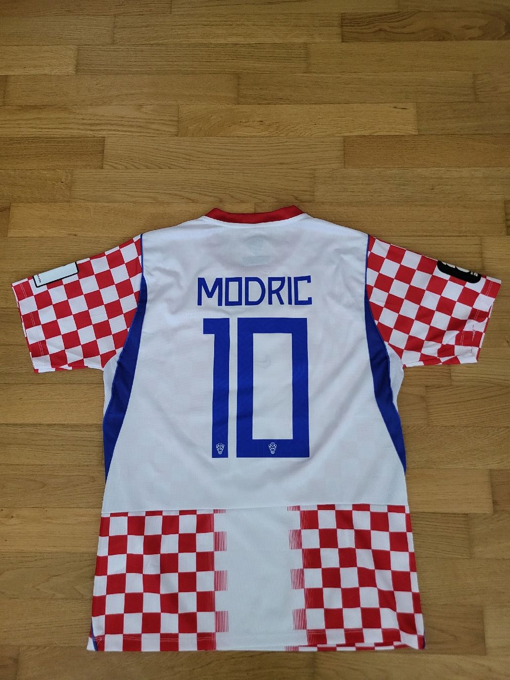 Nike Leibchen & Hosen: Luka Modric Trikot – Neu und originalverpackt aus Obfelden von Kico88 1